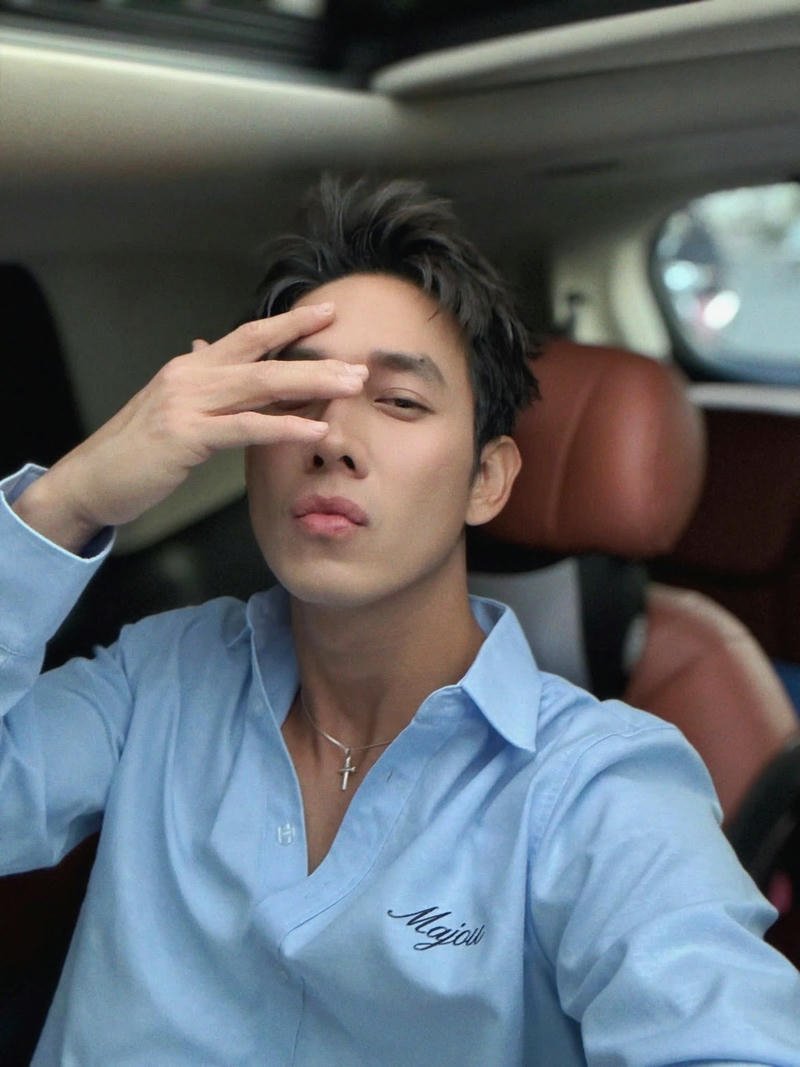Góc chụp cận mặt Song Luân rõ nét chân thực