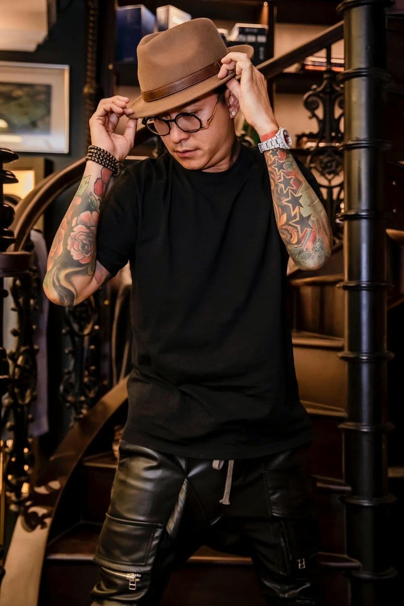 Hình nền Tuấn Hưng phong cách cool ngầu cá tính